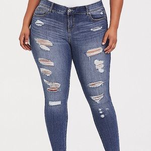 Bombshell premium skinny jeans Torrid